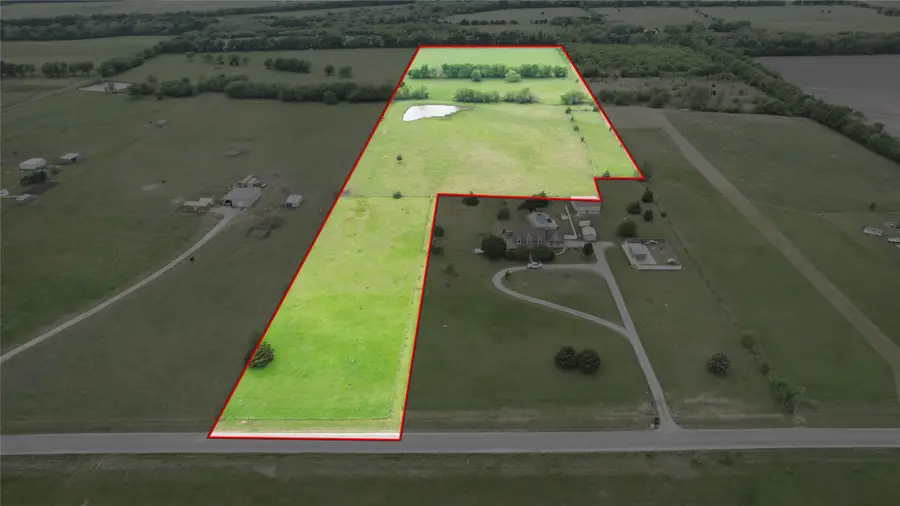 999 East Line, Whitewright, TX 75491 - #2