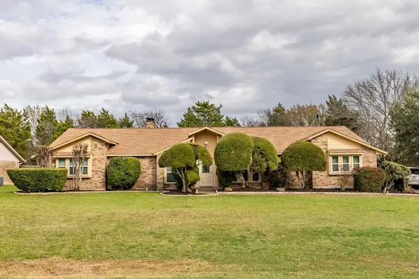 328 Shadowwood Trail, Ovilla, TX 75154