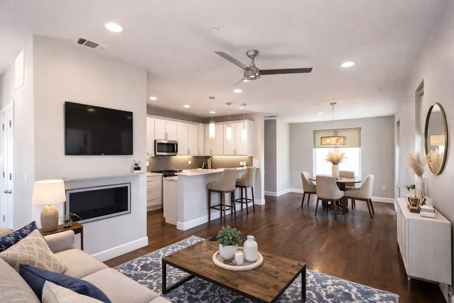 2016 N Fitzhugh Avenue #101, Dallas, TX 75204 - #3