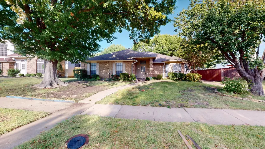 2842 Kingswood Drive, Garland, TX 75040 - #2