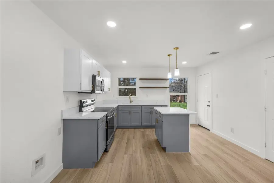 5261 Trail Lake Drive, Fort Worth, TX 76133 - #2