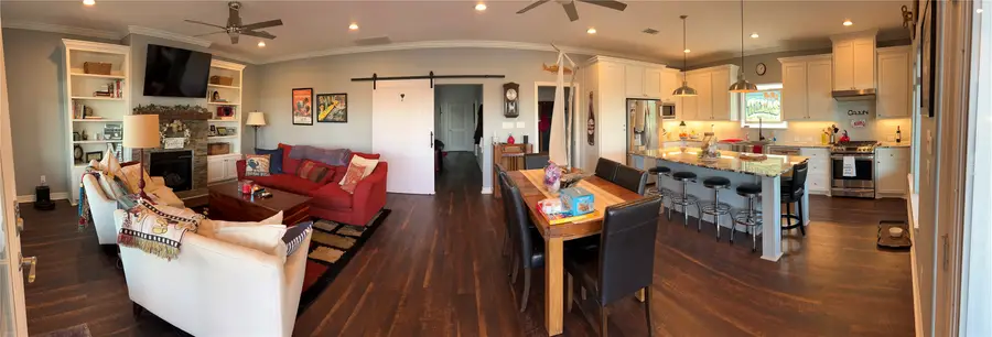 604 Warsaw Street, Bayou Vista, TX 77563 - #3