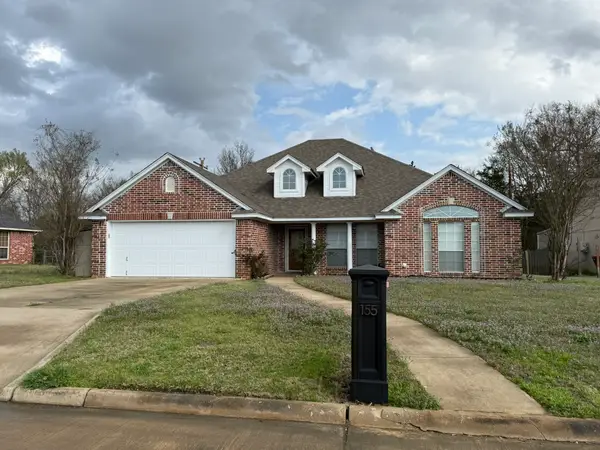 155 49th Street Se, Paris, TX 75462