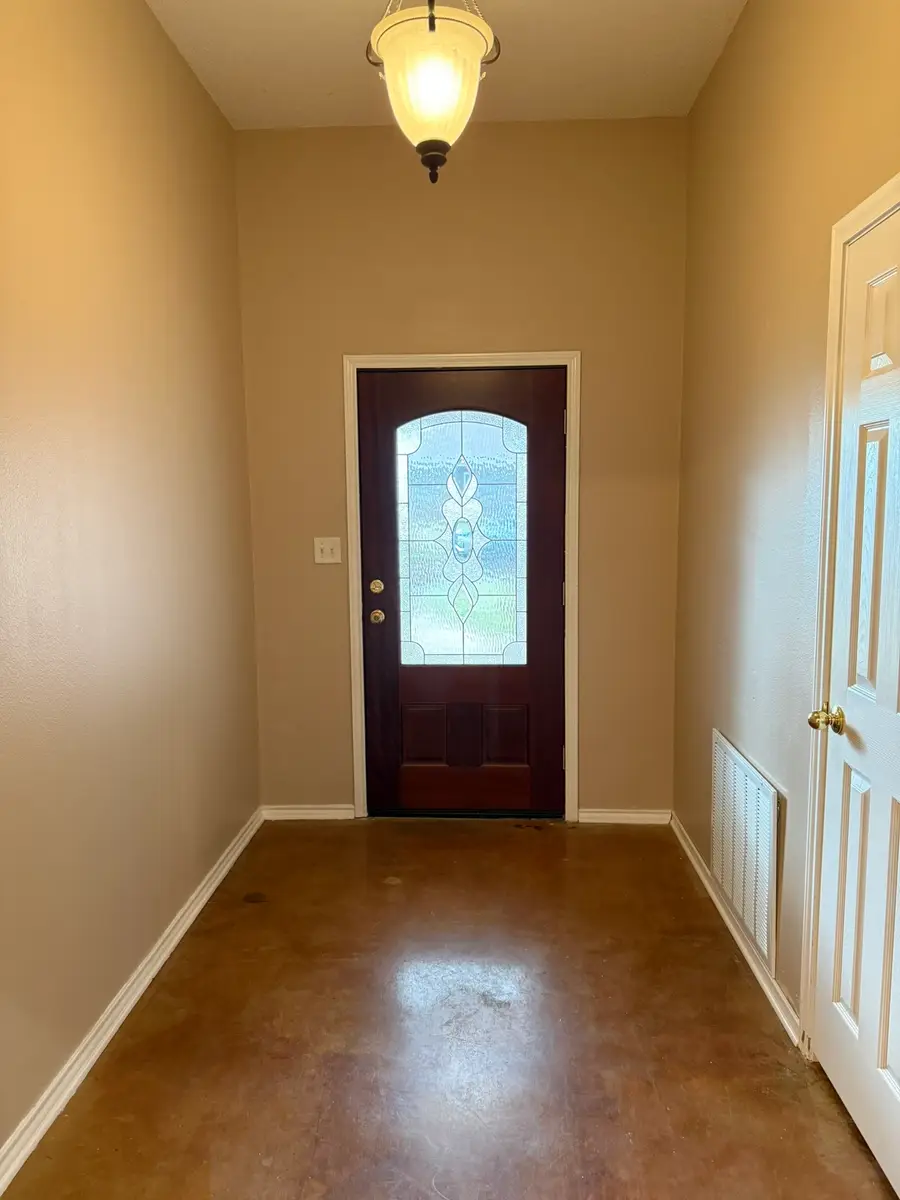 155 49th Street Se, Paris, TX 75462 - #3