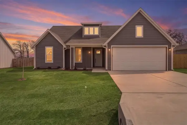 421 Redbud Lane, Tolar, TX 76476