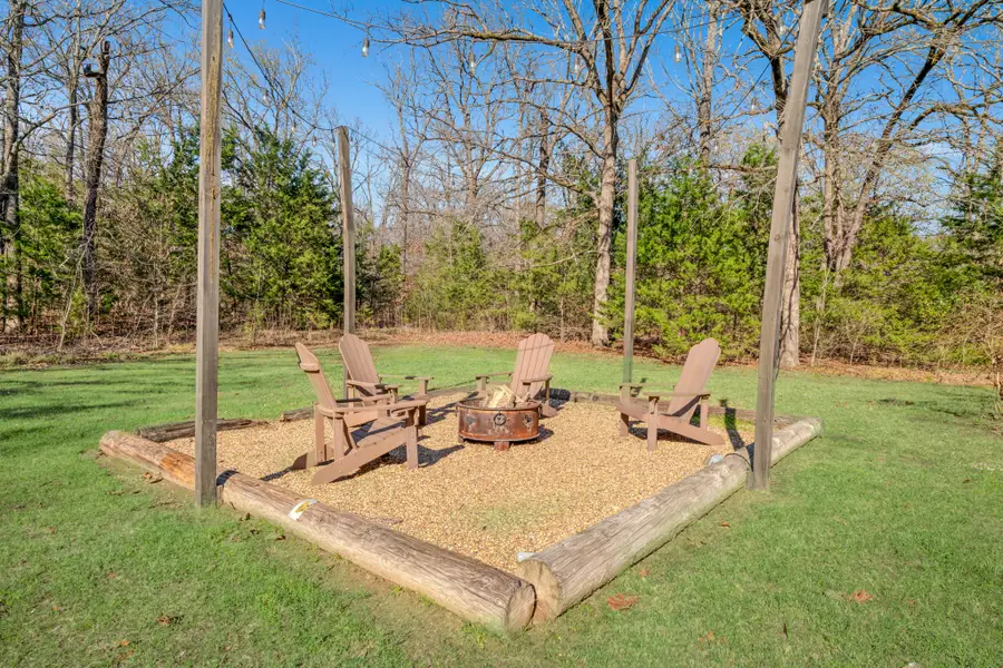 9327 Hwy 82 E, Blossom, TX 75416 - #2