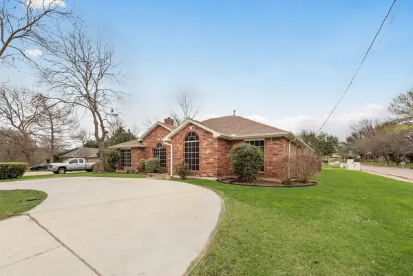 600 N Chattey Road, DeSoto, TX 75115