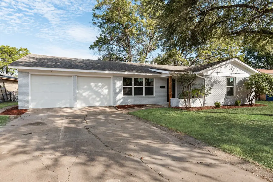 5017 Sabelle Lane, Haltom City, TX 76117 - #2