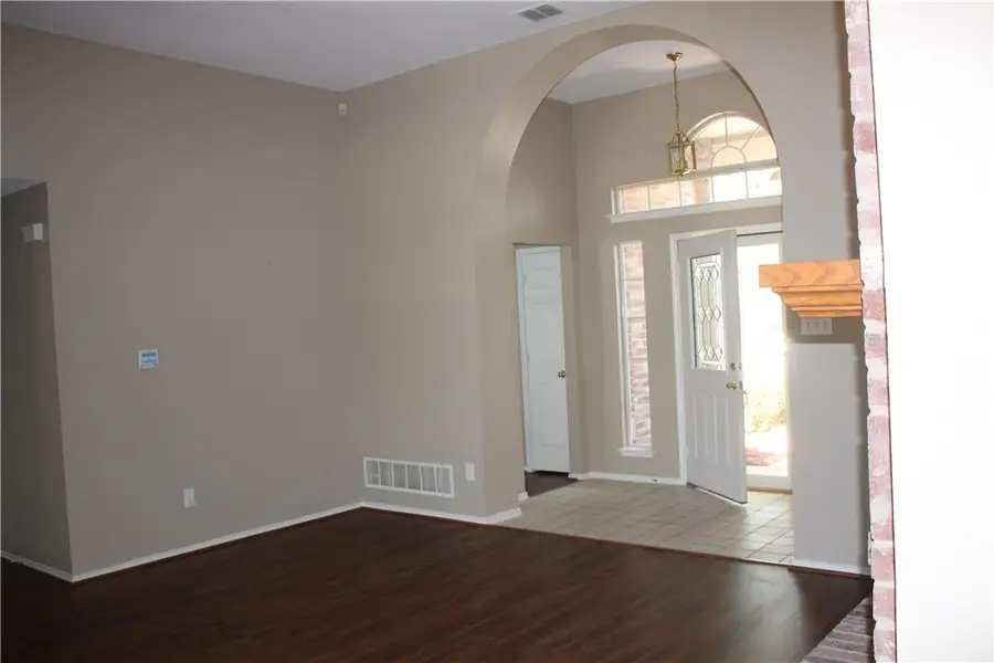 821 Lowe Drive, Cedar Hill, TX 75104 - #2