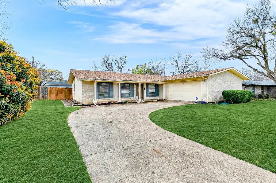 915 Warren Way, Richardson, TX 75080 - #2