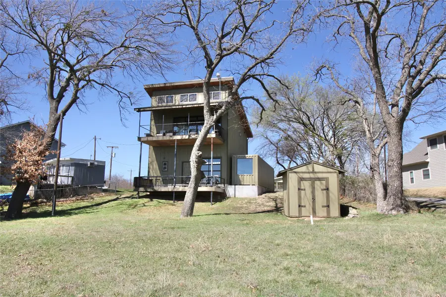 78 Park Lane, Gainesville, TX 76240 - #2