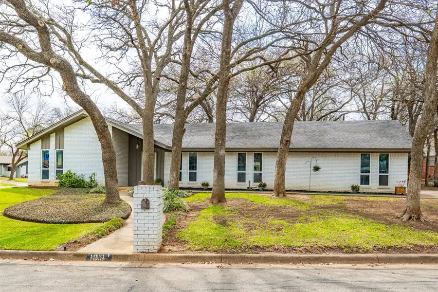 1819 W Cedar Elm Drive, Arlington, TX 76012 - #3
