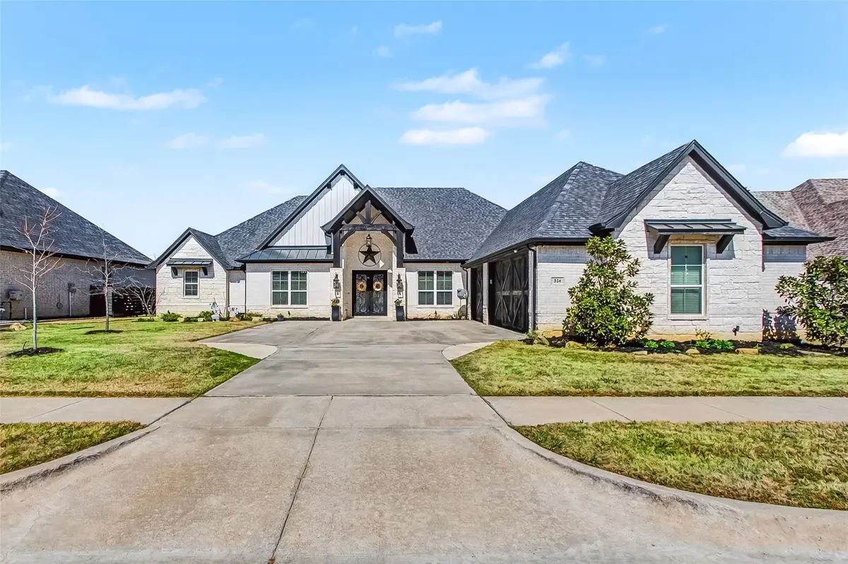 324 Landview Drive, Burleson, TX 76028 - #1