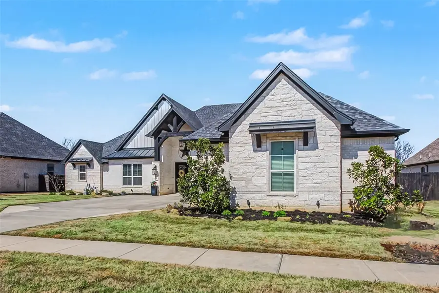 324 Landview Drive, Burleson, TX 76028 - #2