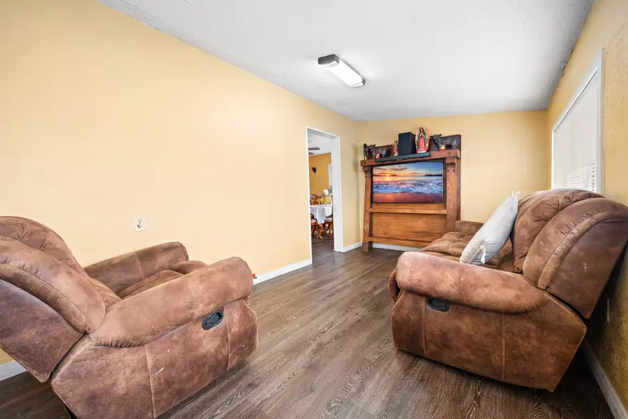 603 Eagle Drive, Eddy, TX 76524 - #3