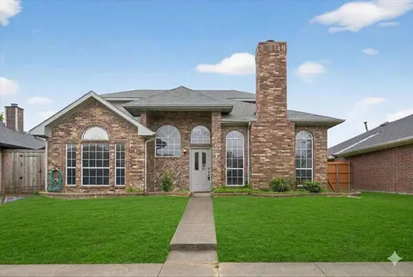 6518 Teresa Lane, Rowlett, TX 75089