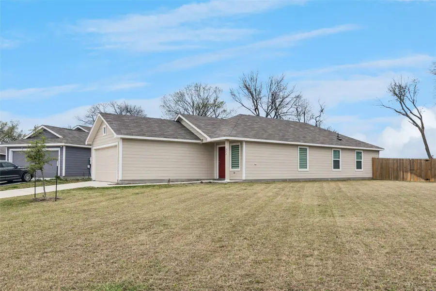 242 Harvest St, Princeton, TX 75407 - #2