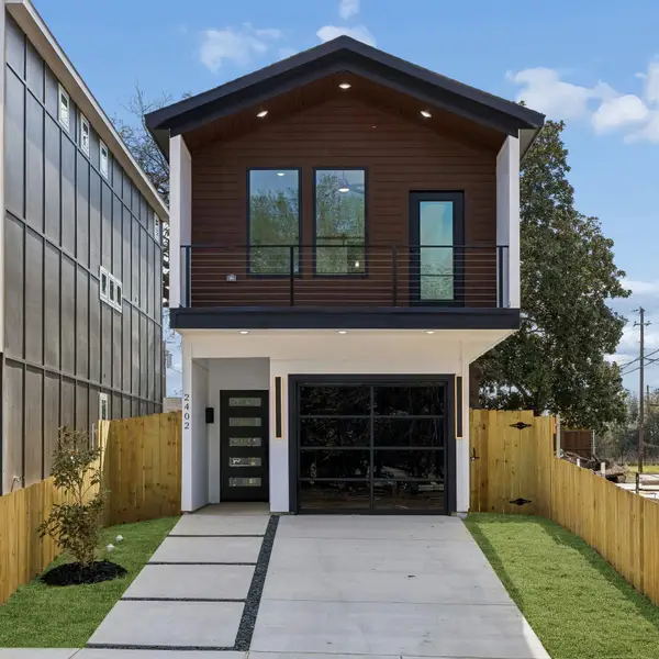 2402 Dyson Street, Dallas, TX 75210
