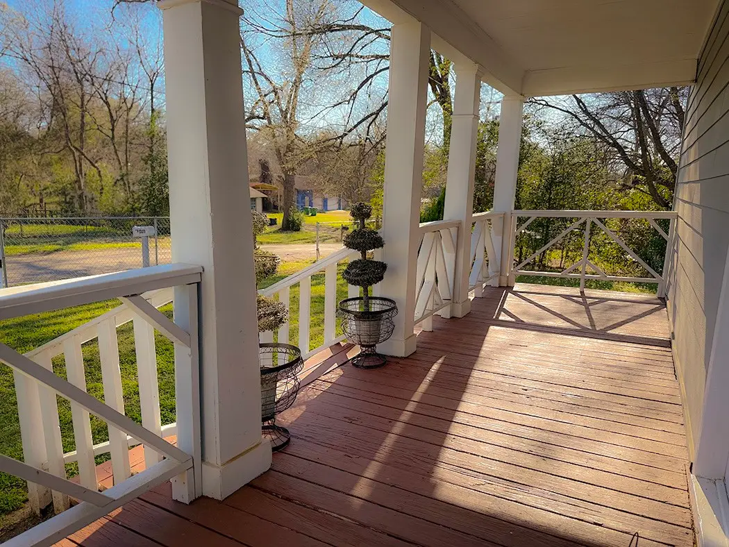 805 W Green Street, Palestine, TX 75801 - #1