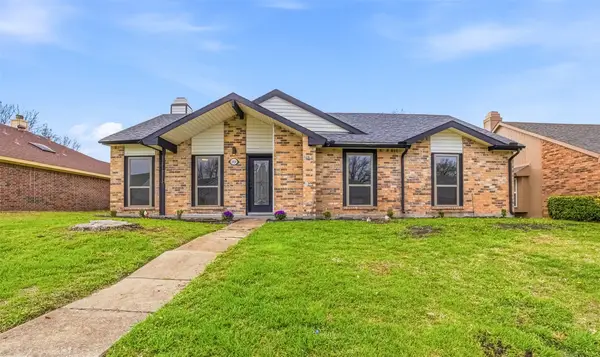 2929 Kingswood Drive, Garland, TX 75040