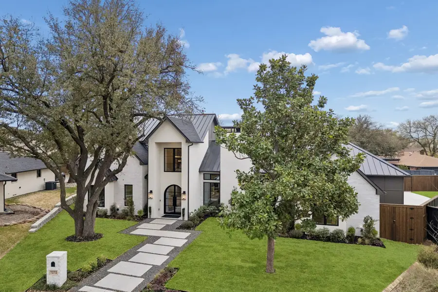 7272 Tangleglen Place, Dallas, TX 75248 - #2