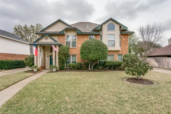 3438 Spring Willow Drive, Grapevine, TX 76051