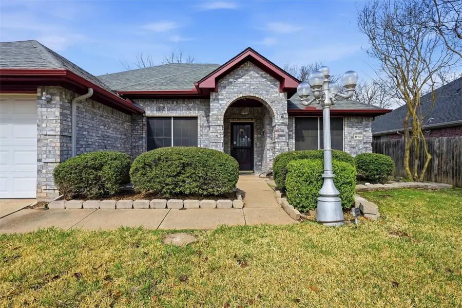 1708 Creekside Avenue, Sherman, TX 75092 - #2