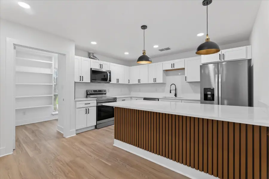 1227 Fernwood Avenue, Dallas, TX 75216 - #3