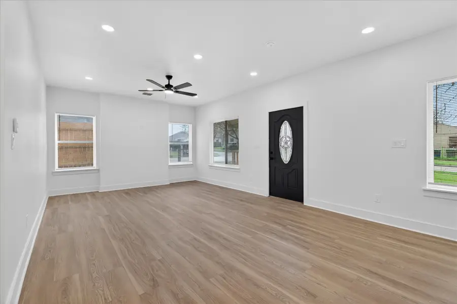 522 Avenue G, Dallas, TX 75203 - #2