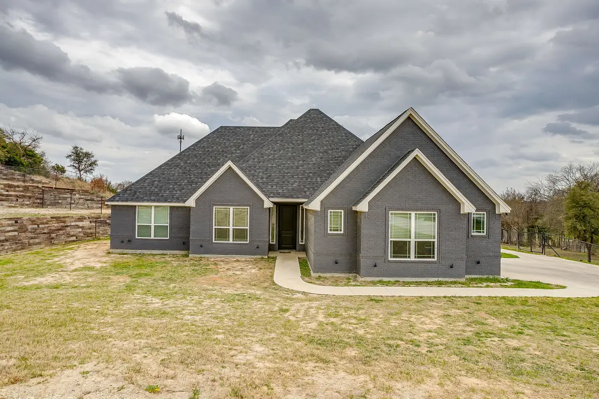 3008 Louie Lane, Springtown, TX 76082 - #1