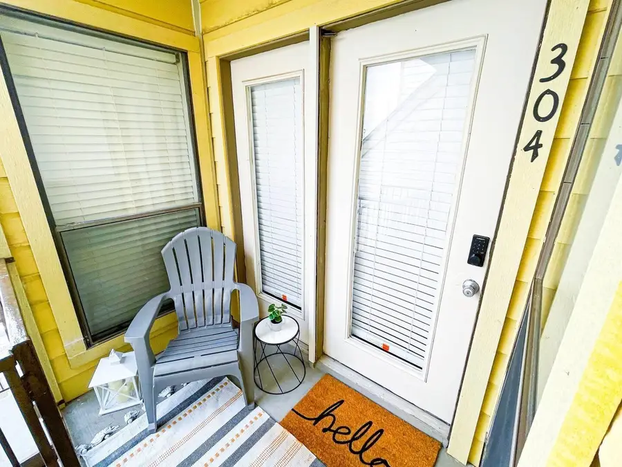 3121 Sondra Drive #304, Fort Worth, TX 76107 - #3