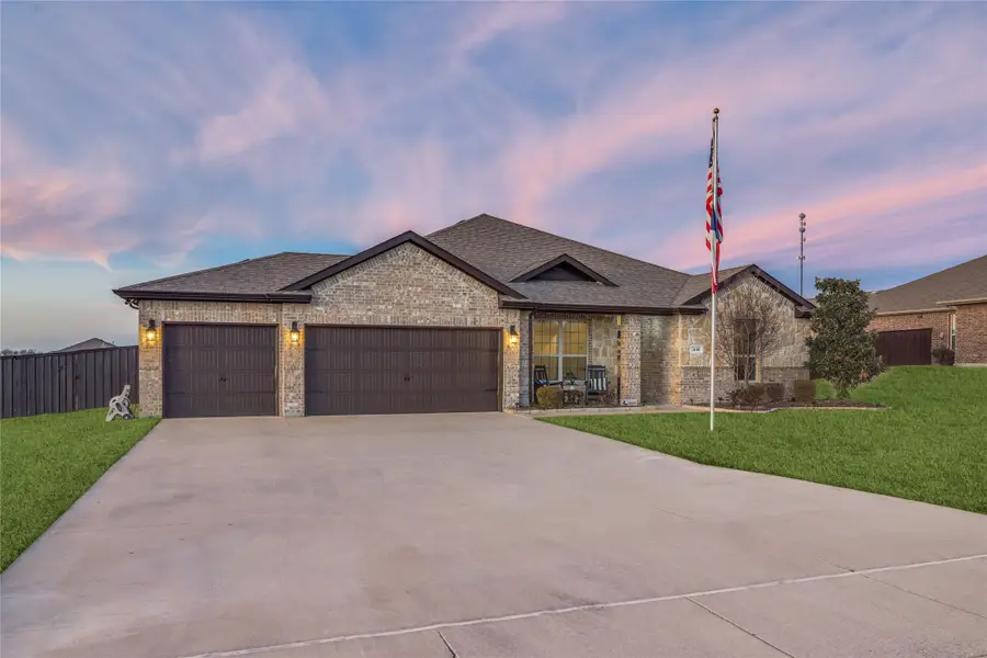 302 Amber Lane, Nevada, TX 75173 - #2