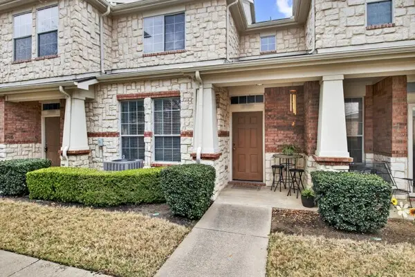 2727 Denali Park Drive, Grand Prairie, TX 75050