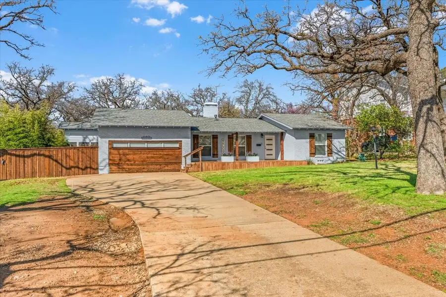 1313 W Sanford Street, Arlington, TX 76012 - #3