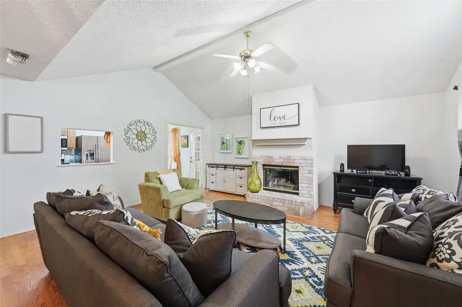 6118 Wall Street, Arlington, TX 76018 - #2