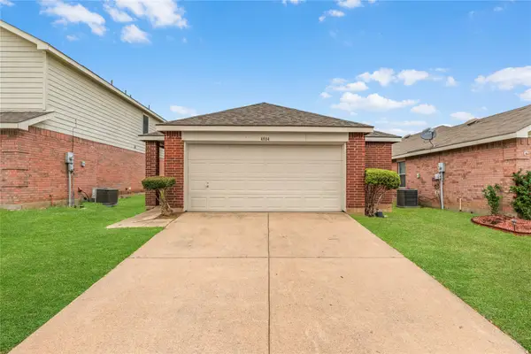 4884 Waterford Drive, Fort Worth, TX 76179