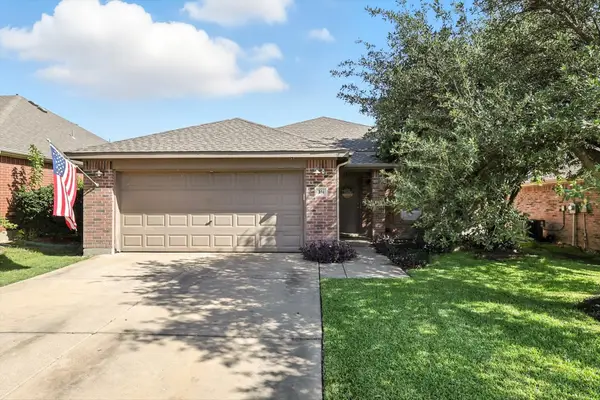 356 Turquoise Drive, Fort Worth, TX 76131