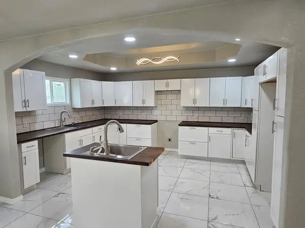 106 Country Club Drive, Marlin, TX 76661