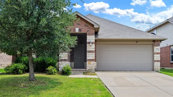 1508 Mockingbird, Aubrey, TX 76227
