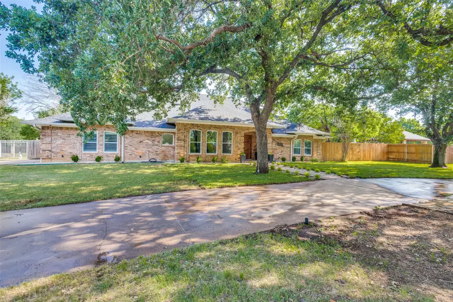 2502 Hillside Court, Southlake, TX 76092 - #2