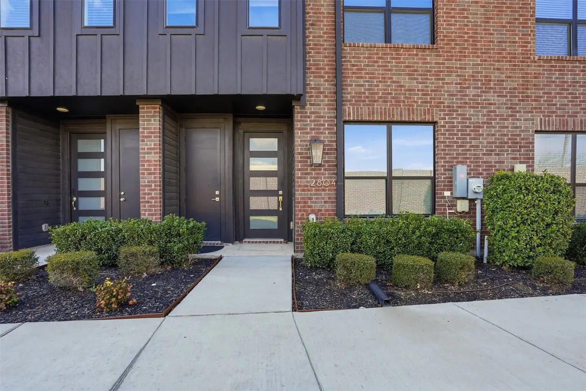 2804 Addison Park Lane, Fort Worth, TX 76110 - #1