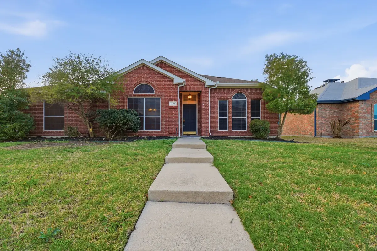 2525 Crooked Creek, Mesquite, TX 75181 - #1