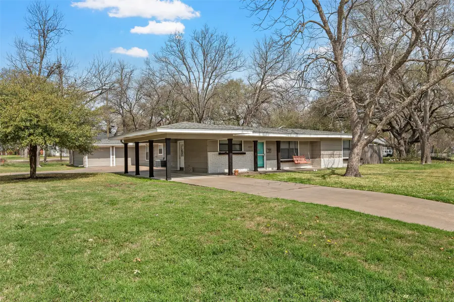 4109 Sanger Avenue, Waco, TX 76710 - #2