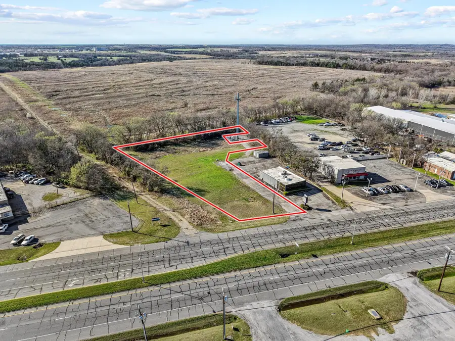 4020 Texoma Parkway, Sherman, TX 75090 - #2