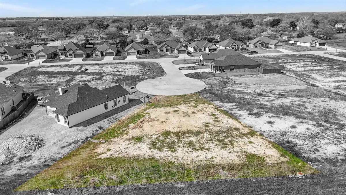 424 Lora Sue Court, Italy, TX 76651 - #1