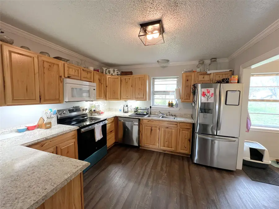 302 Sayle Street, Cumby, TX 75433 - #3