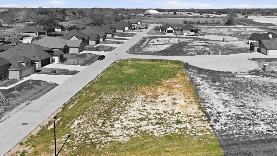 400 Lizzy Court, Italy, TX 76651 - #2