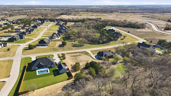 6071 Sage Oaks Drive, Midlothian, TX 76065