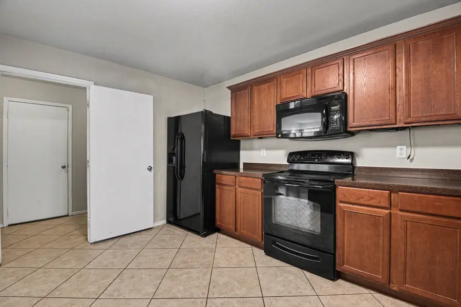 655 Lentisco Drive, Lancaster, TX 75146 - #3