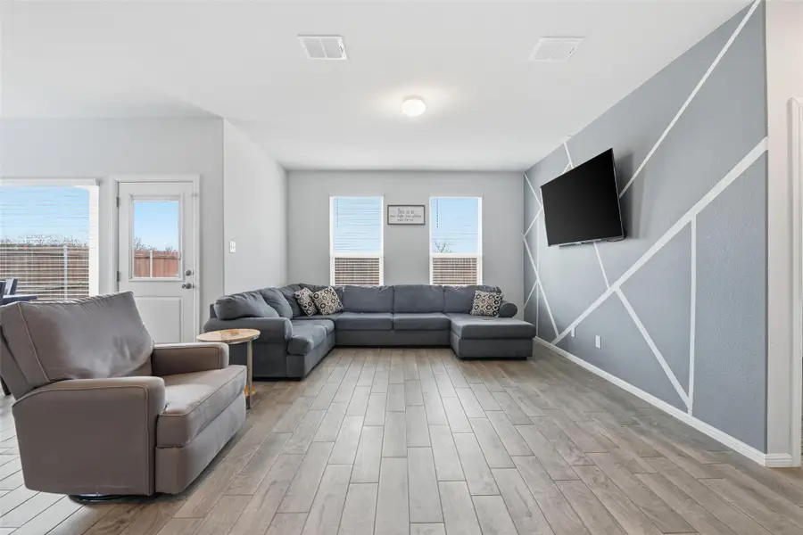 6301 Blacksmith Avenue, Fort Worth, TX 76179 - #2